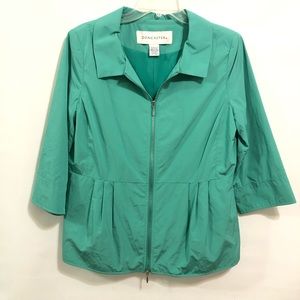 Doncaster Jacket coat sz 10 NWOT zip front pockets, soft green color